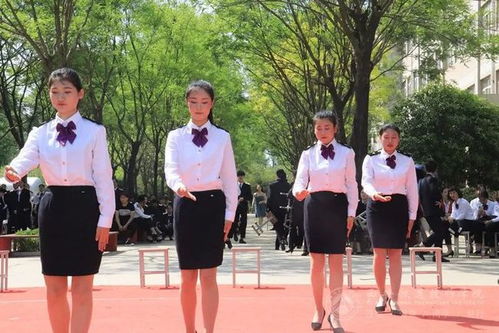 禮行軌交，儀展芳華——記西安鐵道技師學(xué)院交通乘務(wù)系首屆服務(wù)禮儀大賽